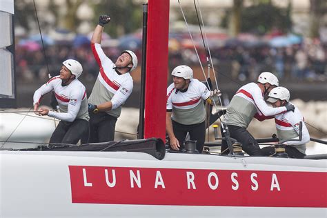 luna rossa team